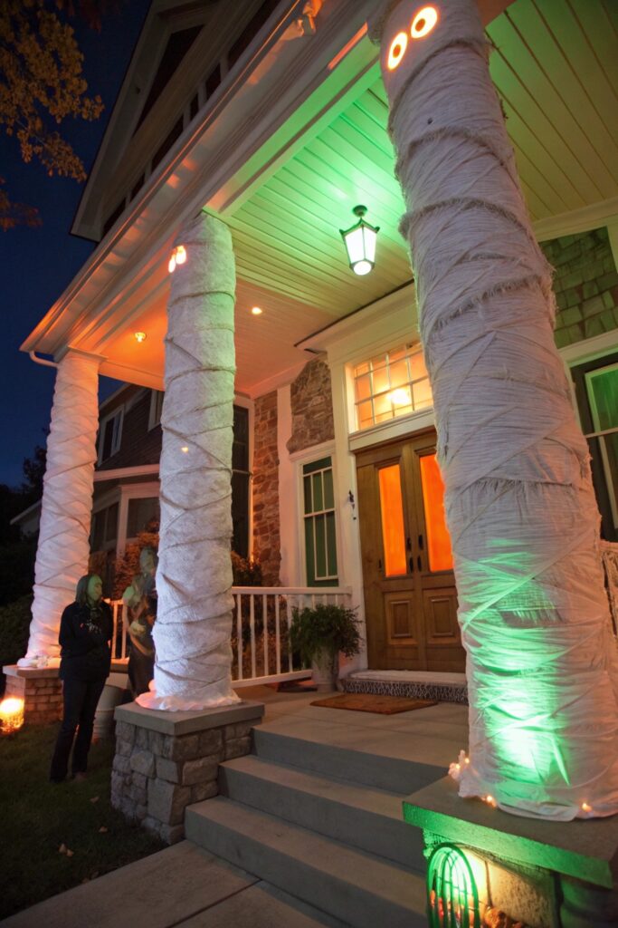14 Halloween Porch Ideas That Will Impress Trick-or-Treaters