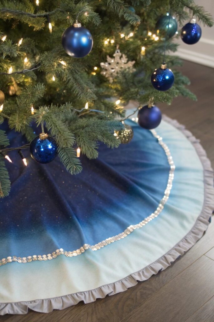12 Blue Christmas Decor Ideas for a Cool & Elegant Theme