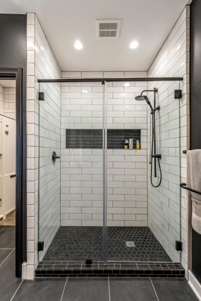 12 Shower Tile Combinations That Make Bathrooms Look Expensive