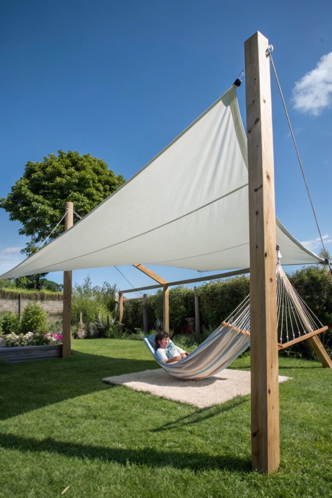 10 Hammock Ideas for Backyard Spaces That Feel Like a Vacation